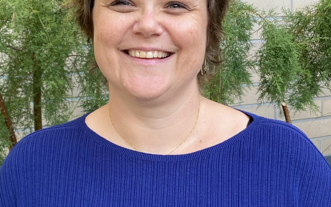 Dr Julie Belhomme
